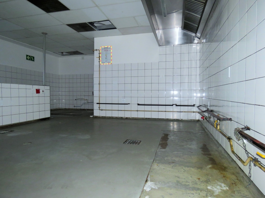 To Let commercial Property for Rent in Somerset West Western Cape
